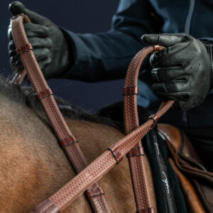 NE-half-Rubber-Reins-w-7-leather-loops