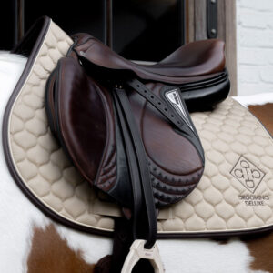 Grooming Deluxe Saddle Pad Show Jump